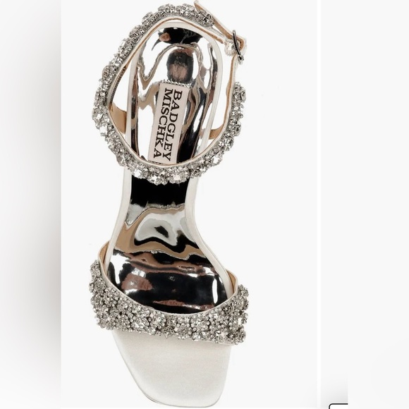 NIB! Badgley Mischka Galia Embellished Sandal - Picture 3 of 10